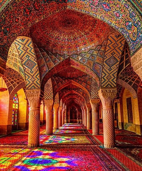 Iran-Shiraz-Tourist-Attraction-Nasir-alMulk-Mosque